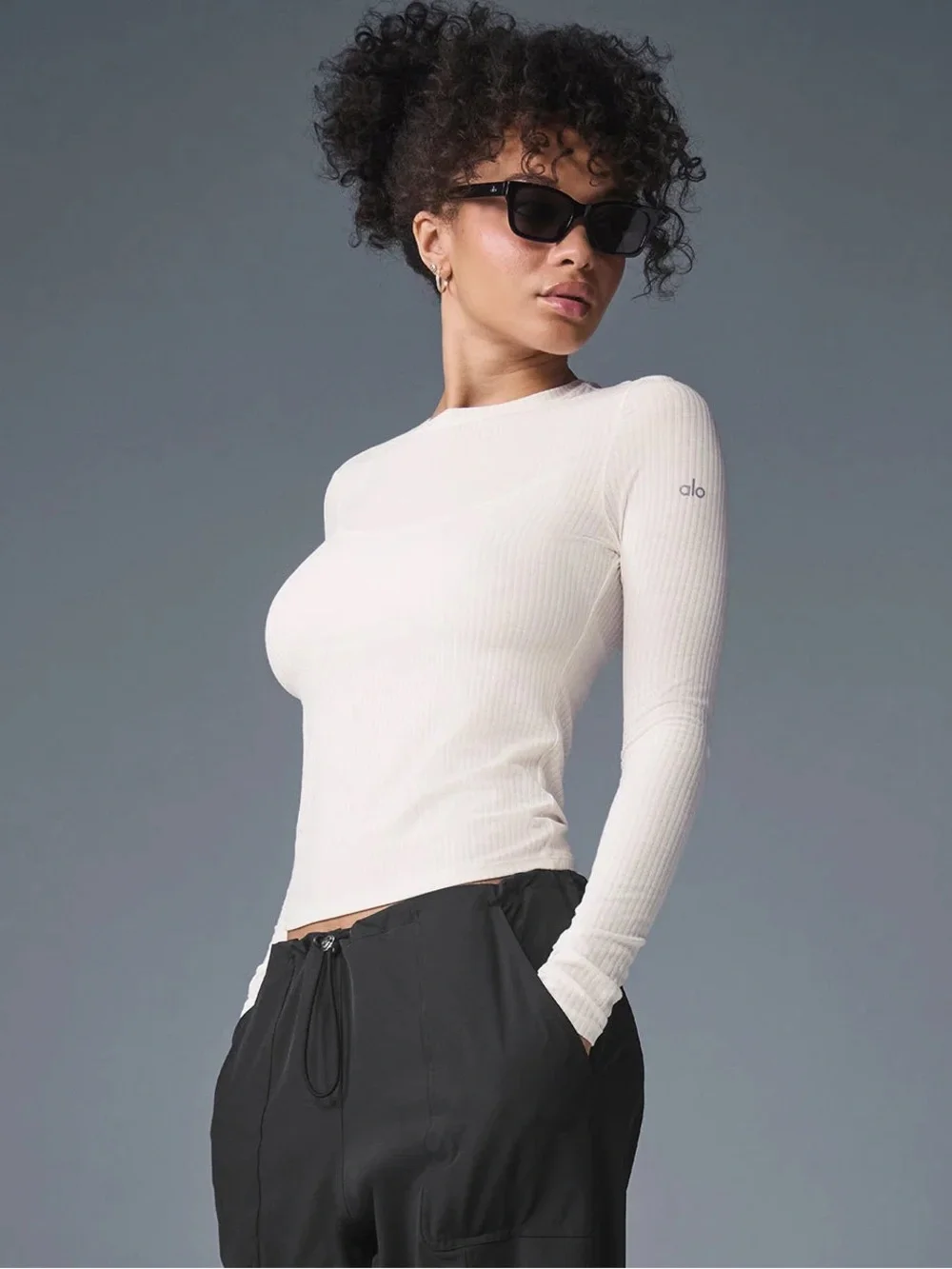 ALO Yoga Ribbed Long-Sleeve Crewneck Top - White Black Gray